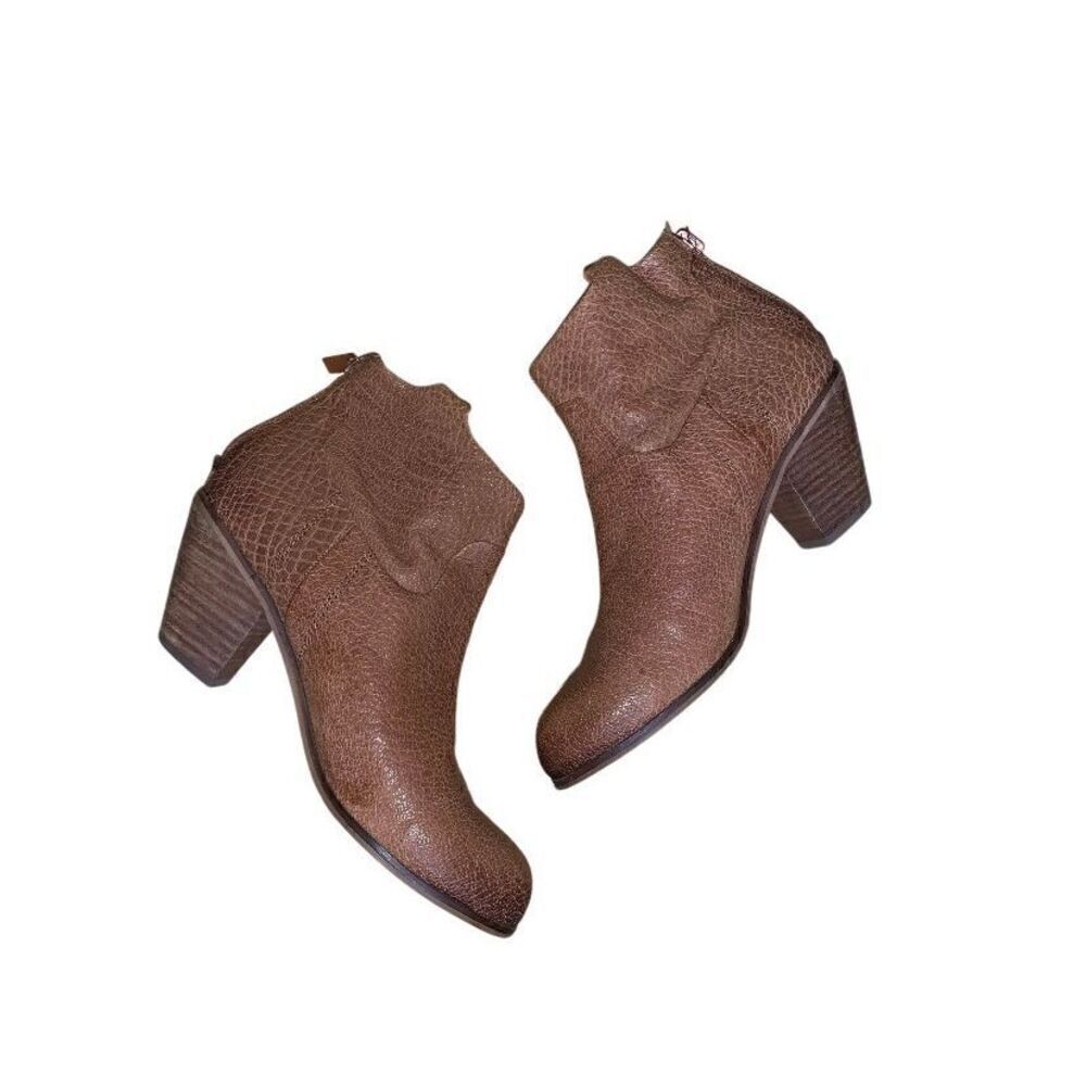 Sam Edelman Lisle Leather Booties - Picture 2 of 7